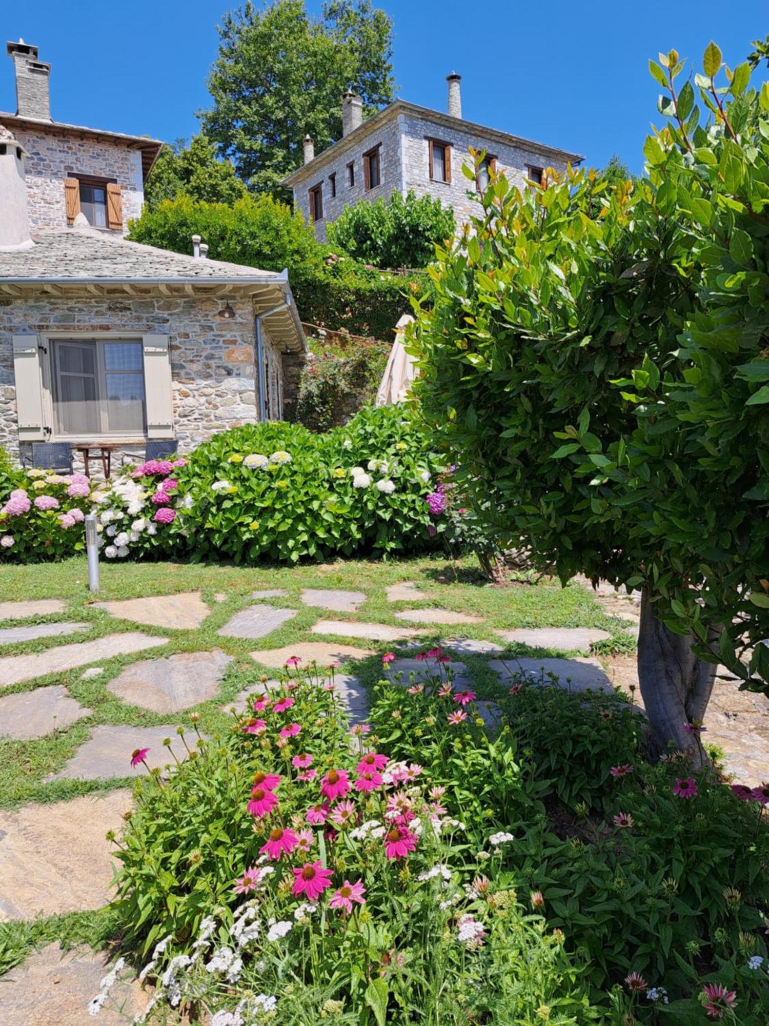 Amanita Boutique Hotel Tsagkarada Buitenkant foto